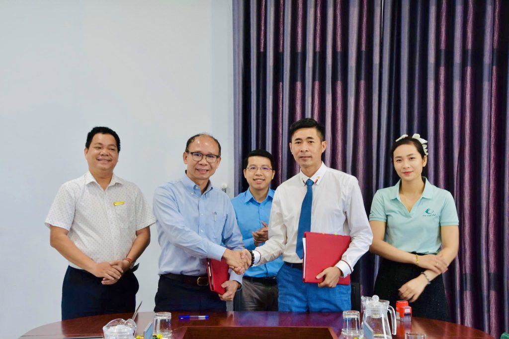 Hai Con Yến hợp tác chiến lược cùng Trung tâm Công nghệ Sinh học Đà Nẵng (DBC)