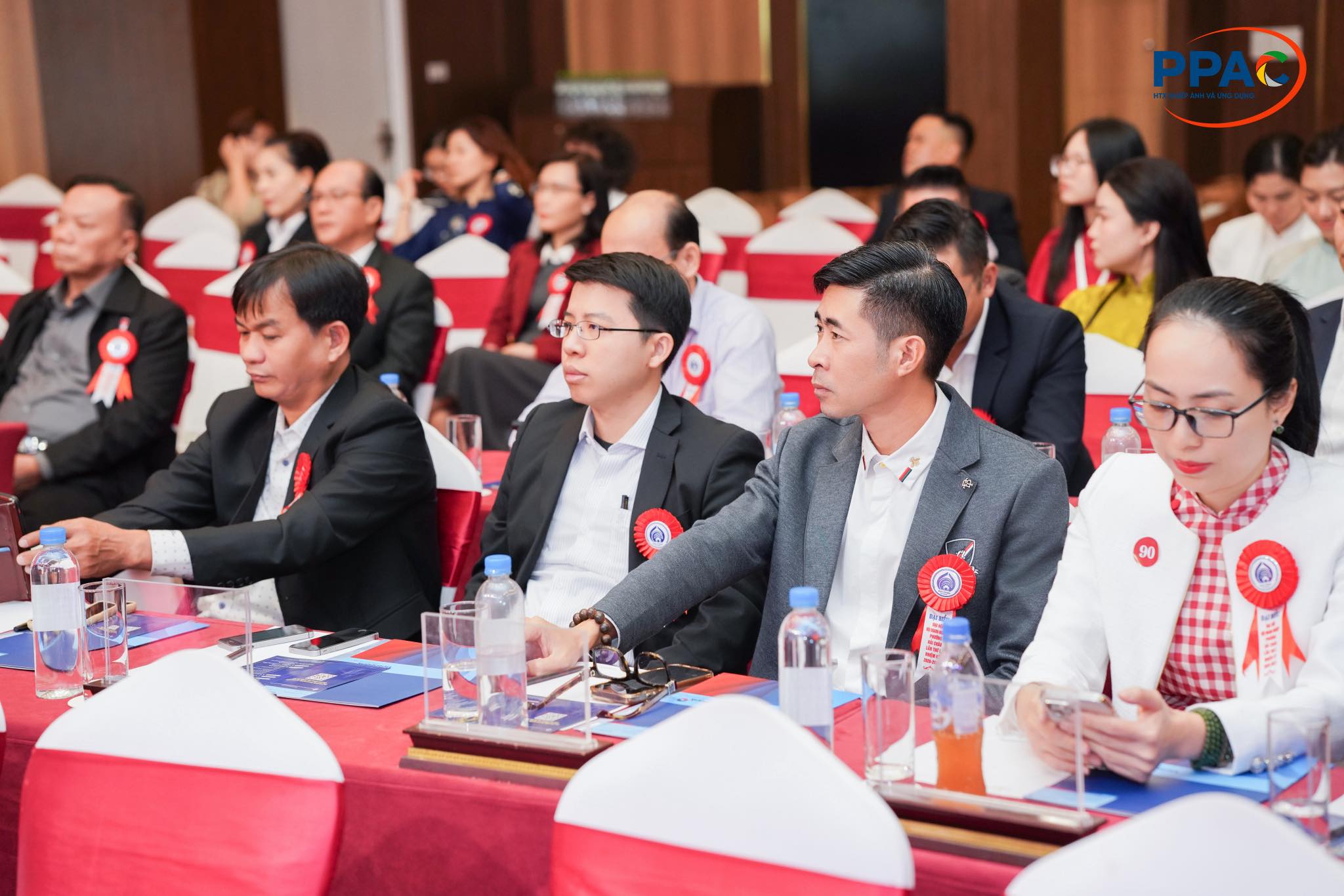 Hai Con Yến tại Đại hội Hội Doanh nghiệp phường Hải Châu