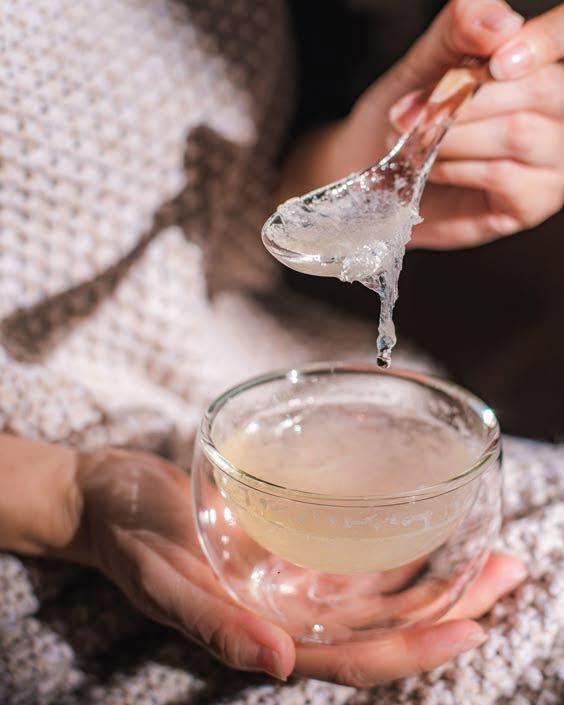 Nghệ Thuật Và Tiêu Chuẩn Khắt Khe Của Yến Tinh Chế Sợi Thăng Hoa | Hai Con Yến